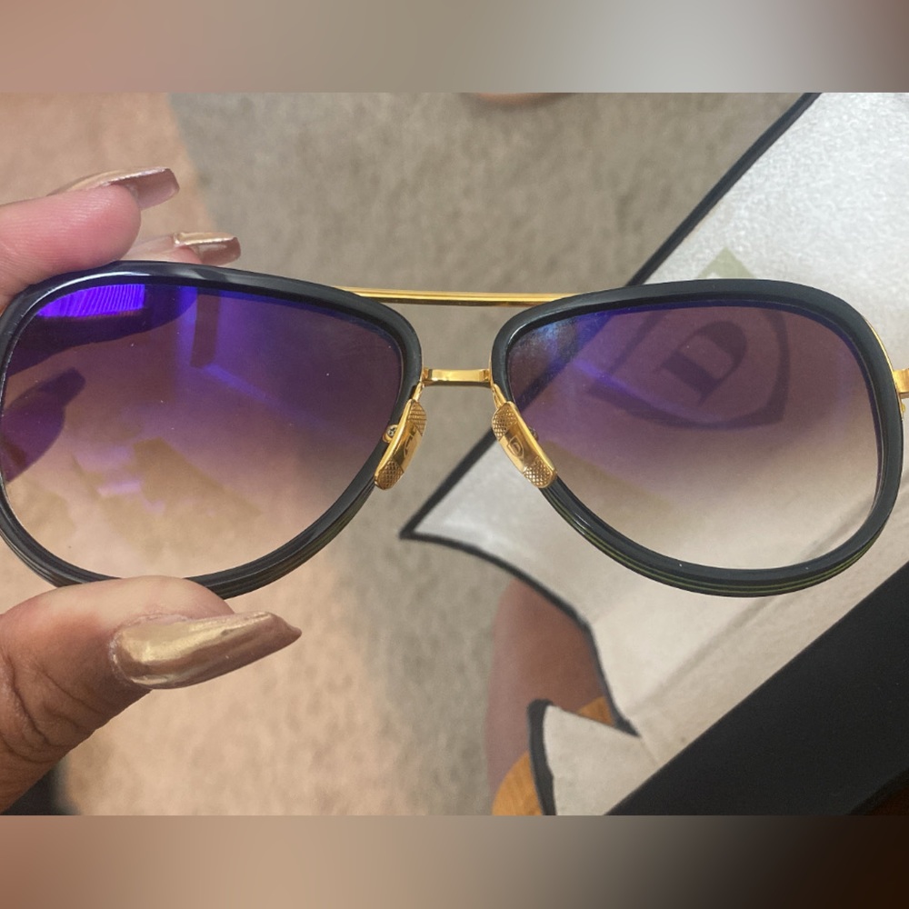 DITA Mach 2 Unisex shades wore maybe 2tines too big for face